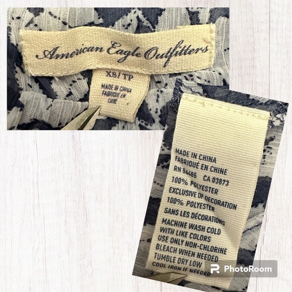 American Eagle Outfitters Blue/White Flowy Floral Spaghetti Strap Top Size XS - Picture 5 of 5